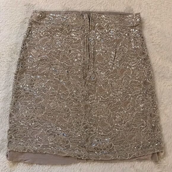 : : H&M Metallic Lace Mini Skirt : : - Picture 8 of 10